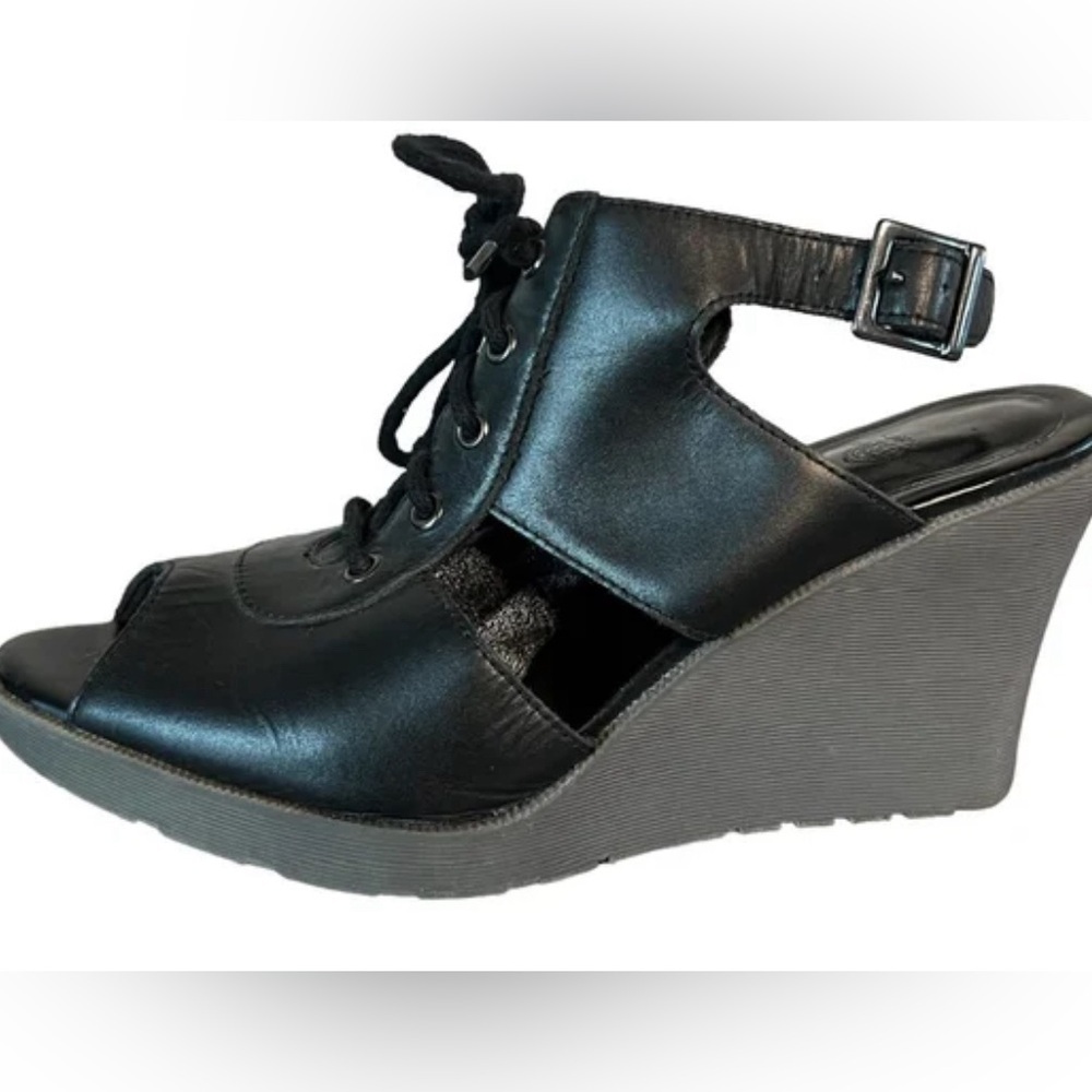 RARE DR MARTENS LAINA Leather Black LACE WEDGE  SANDALS SIZE 7